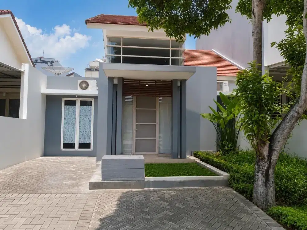 Rumah Dijual Terawat Siap Huni di Woodland Citraland Surabaya Barat