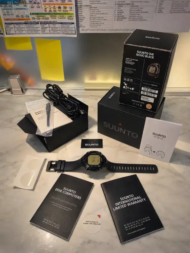 SUUNTO D4i NOVO Black - Finland Made