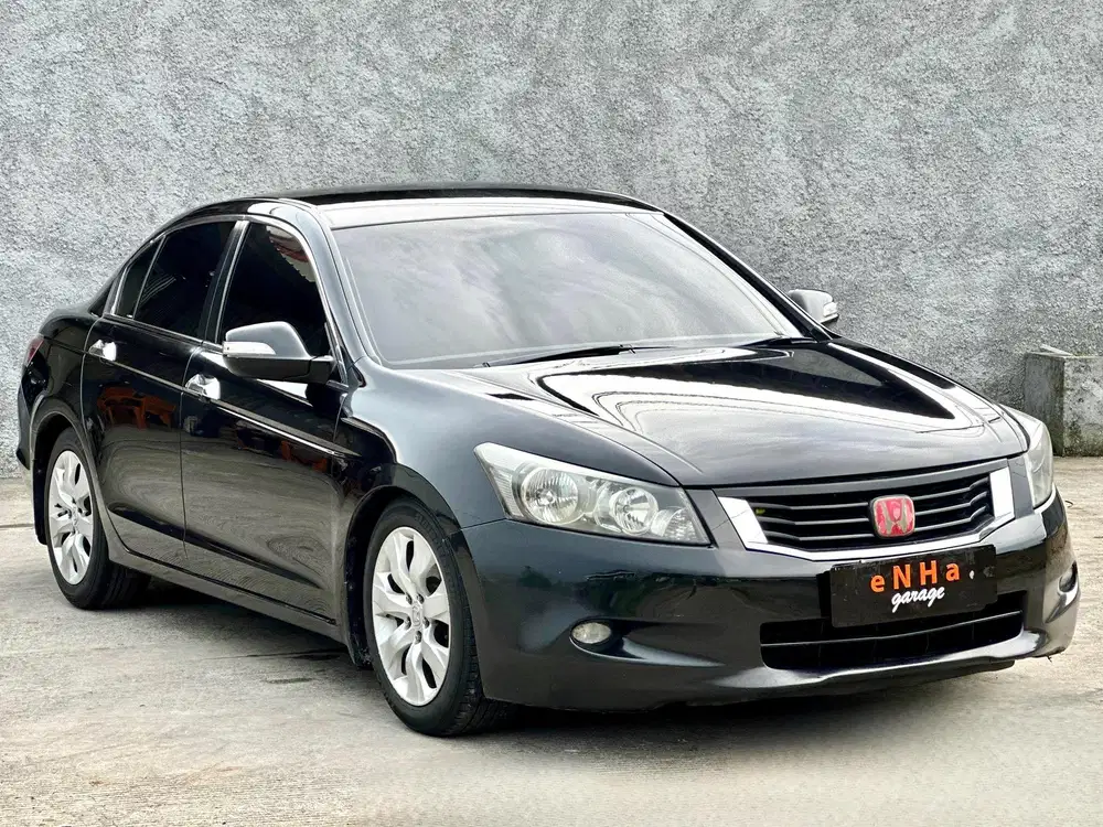 Honda ACCORD VTiL 2.4 Matic 2010.. eNHa garage Semarang..