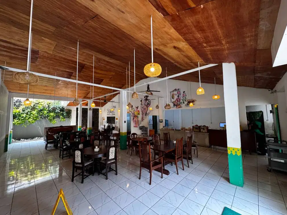 DISEWAKAN RUANG USAHA - IDEAL UNTUK RESTO / RUMAH MAKAN