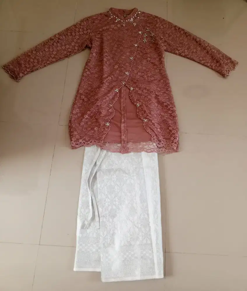 SET KEBAYA BARU