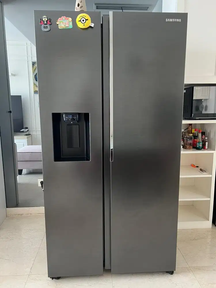 Borongan Elektronik Kulkas, TV QLED 65, Dispenser, Microwave LIKE NEW