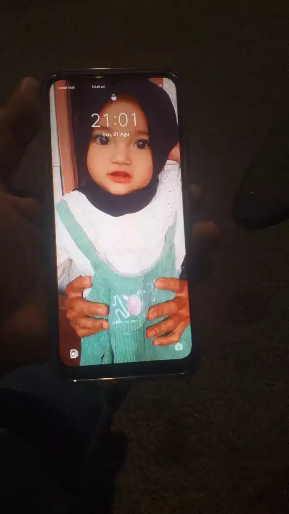 Dijual hp realme 11 ram 2/32 kondisi normal