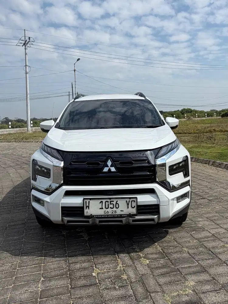 Mitsubishi Xpander Cross plus 2023. Seperti Baru Gress