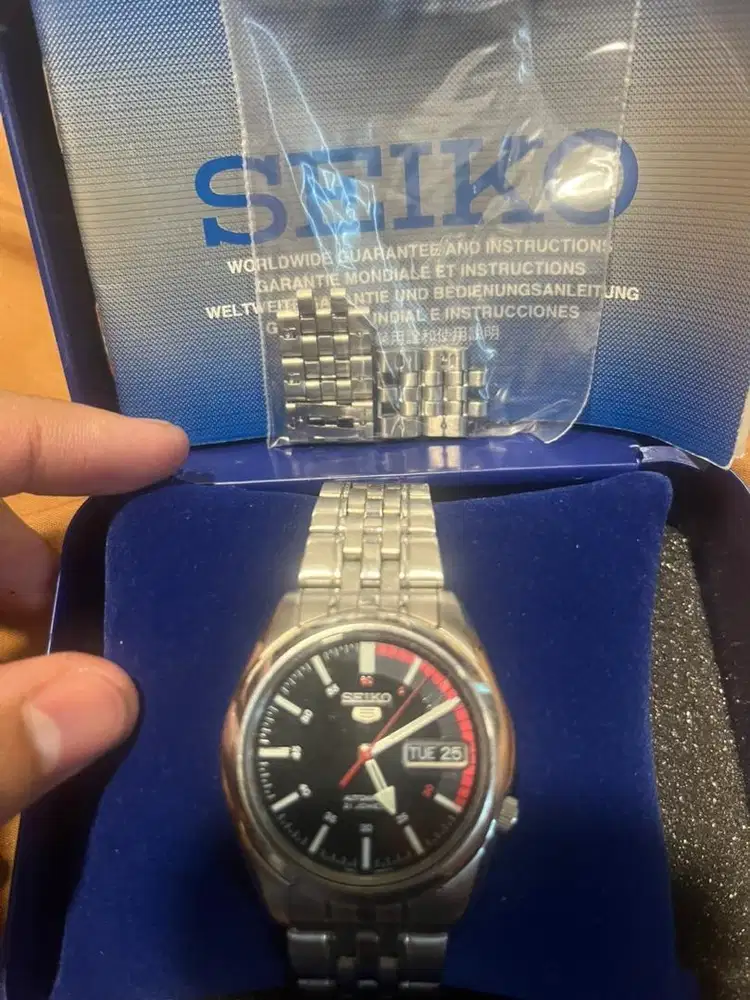 Seiko 5 SNK375K1 Automatic, Full Set Like New