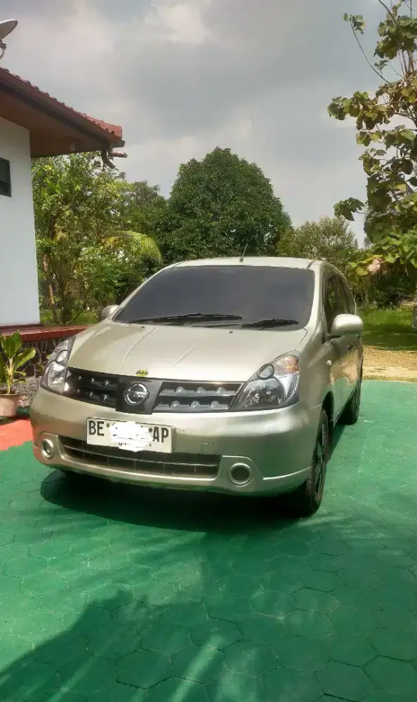 Grand livina 2007 matic