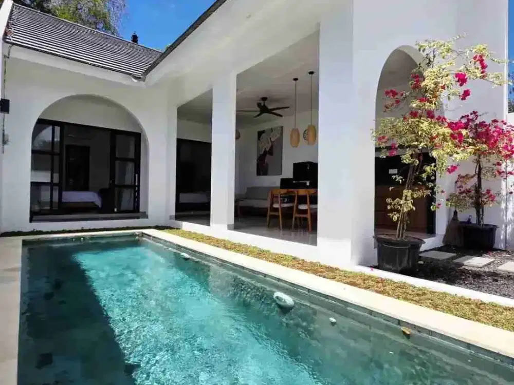 Jual Villa Furnished 1lt Lokasi Jl Taman Mumbul Nusa Dua Area Strategis Hunian & Investasi di Bali