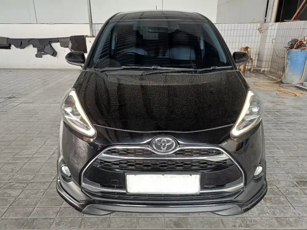 Sienta 1.5 Q matic