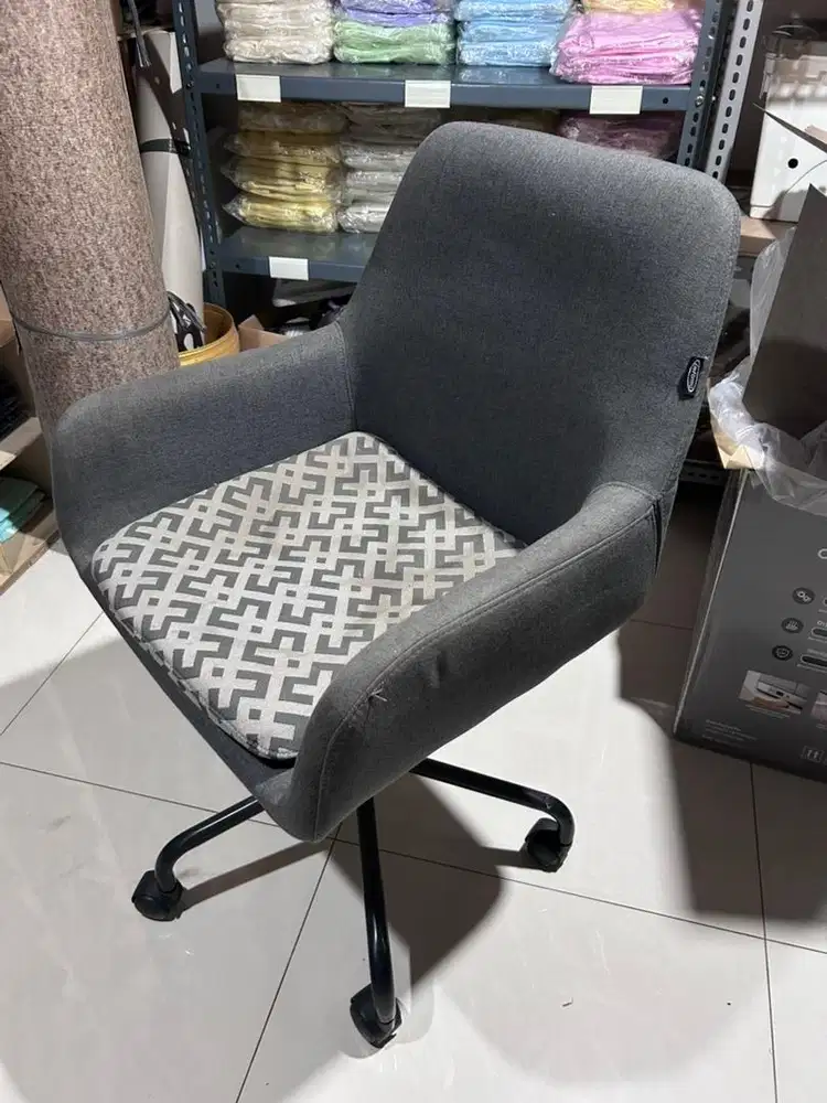 Kursi Kerja Bekas