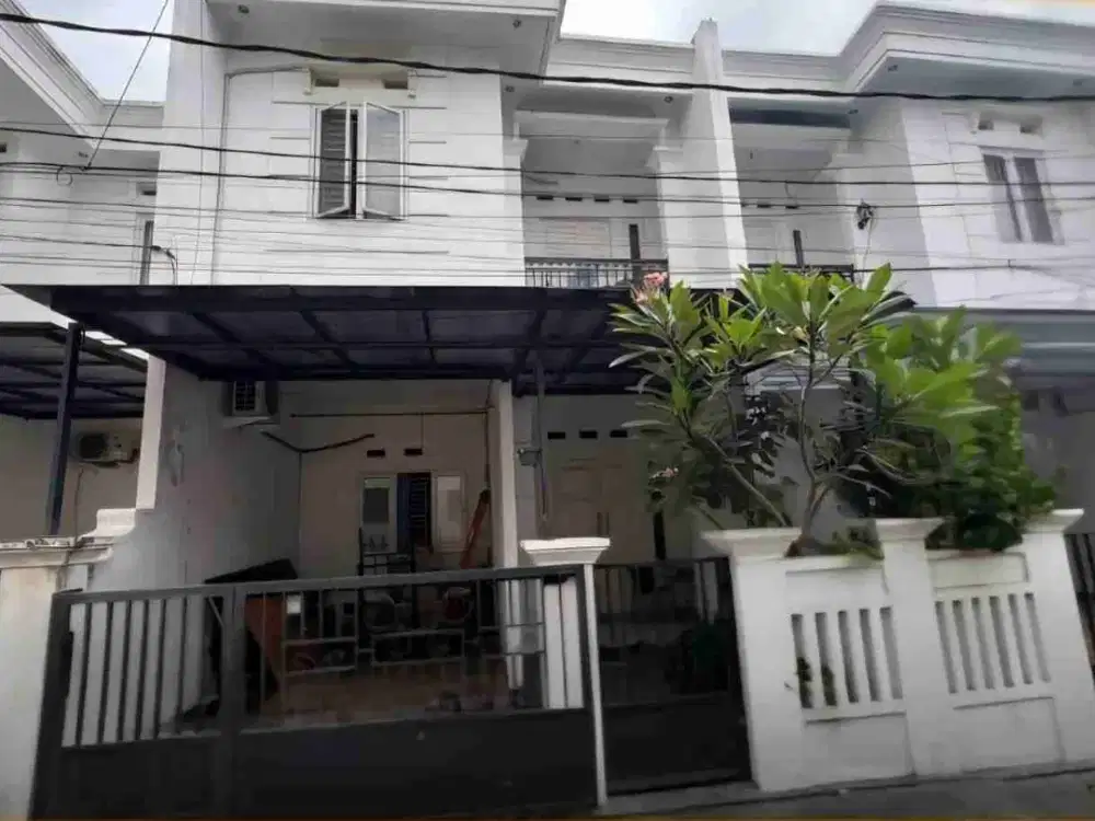 Rumah Murah kondisi istimewa 2 Lantai LT 117m² di Pondok Kelapa Jakarta Timur