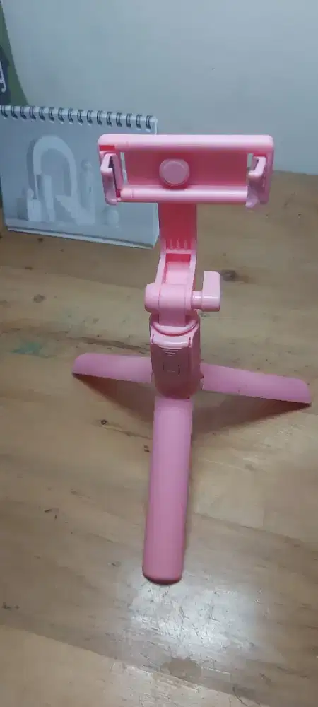 Tripod HP Portable Multifungsi Pink