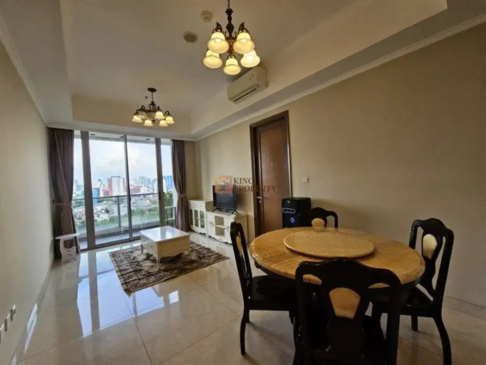 Sewa 2 Bedroom Condominium Taman Anggrek Residences Tanjung Duren Selatan Luas 99M² Design Classic Lantai Rendah