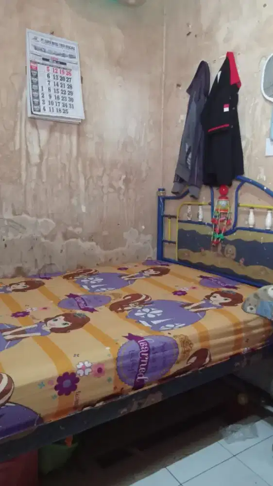 Kasur kasur kasur