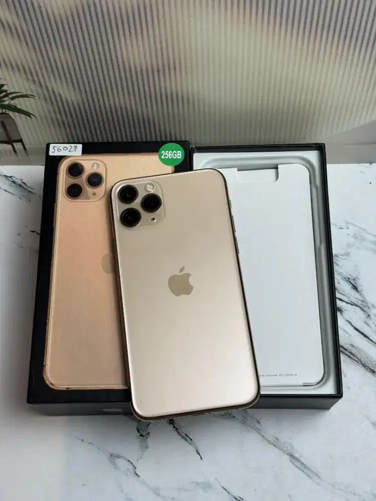Iphone 11 pro gold