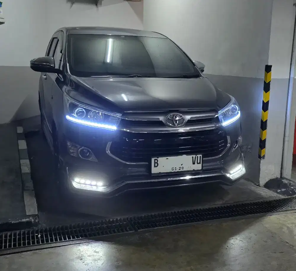 Innova reborn tipe v 2.0 AT 2019.ODO 36rb