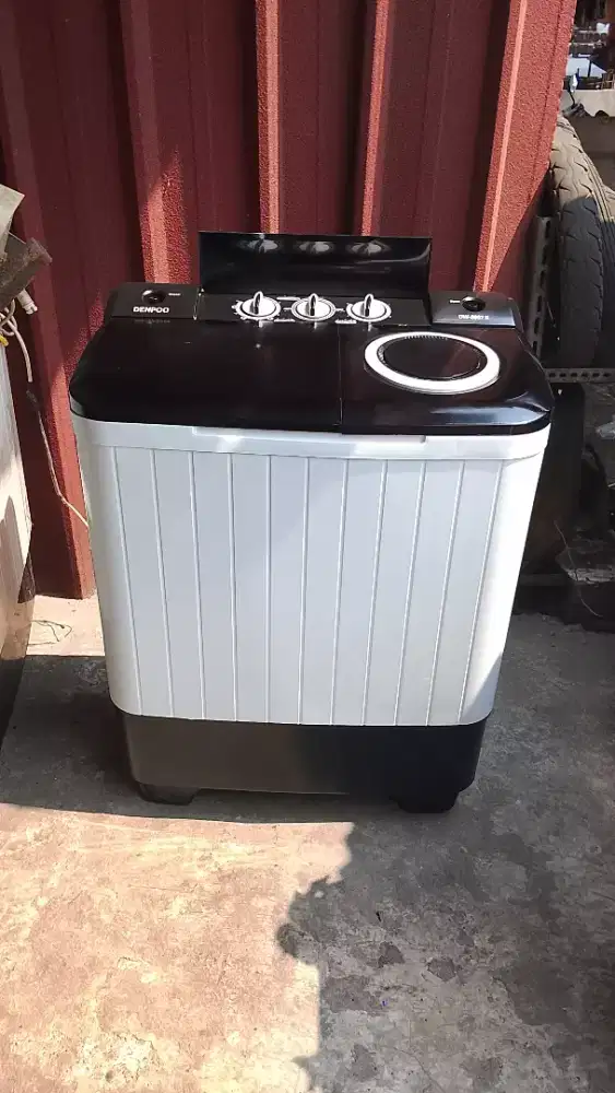 Mesin cuci merk denpo air mancur