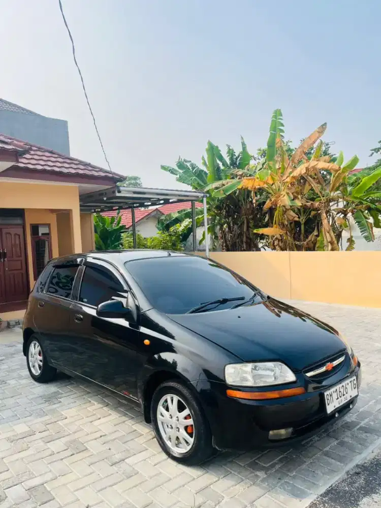 Chevrolet Aveo manual 2004