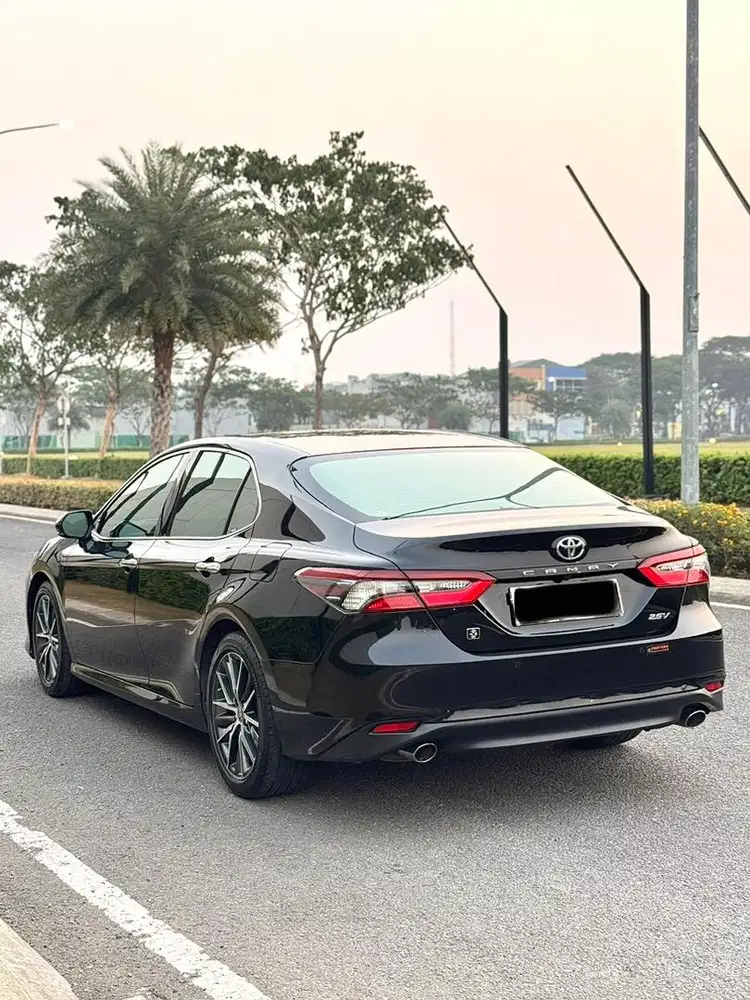 BERKUALITAS! Toyota Camry 2.5 V Facelift Sunroof