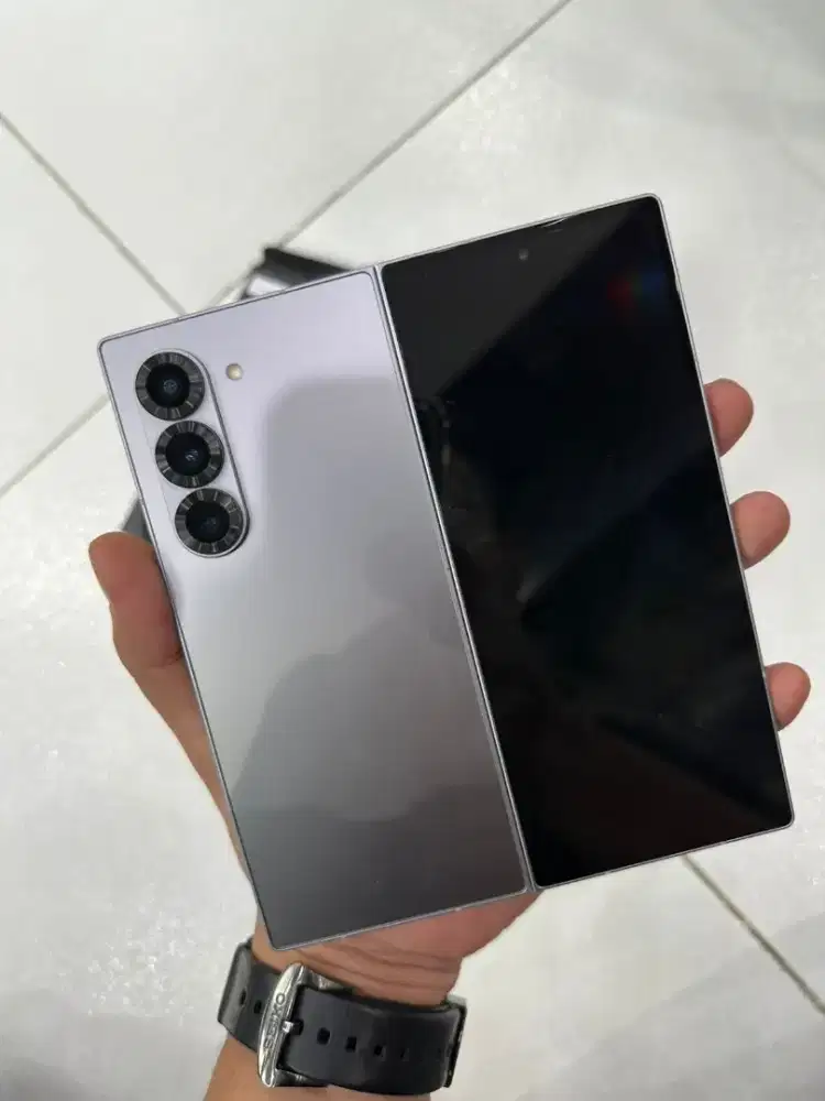 Samsung z fold 6 12/512 sein