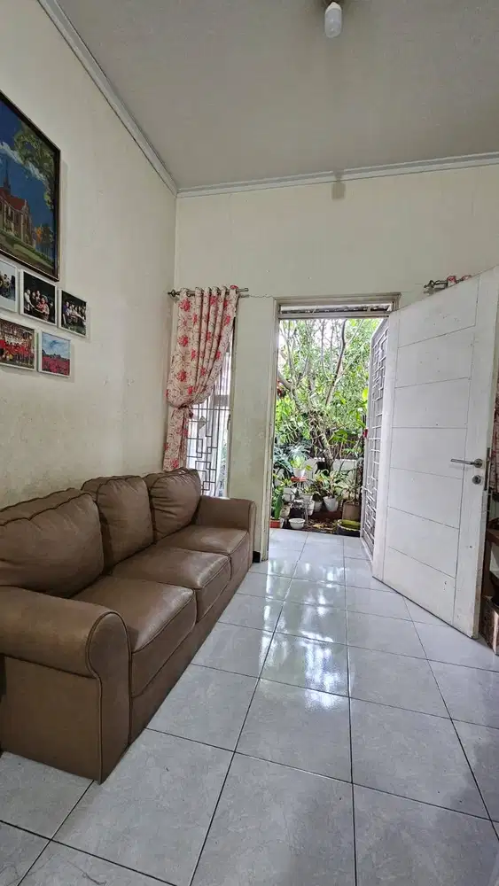Rumah Cocok Untuk Keluarga Taman Kopo Indah 3 Bandung Siap Huni