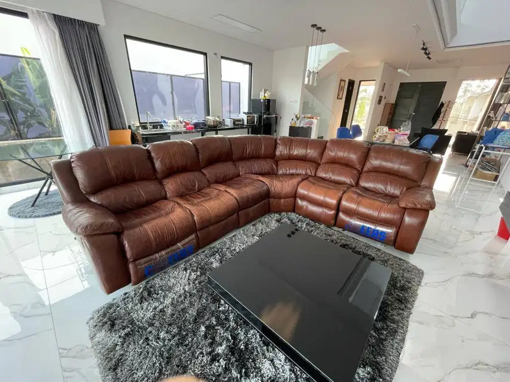 Rumah Cantik Semi Furnished Strategis Cipaku Indah Bandung Siap Huni