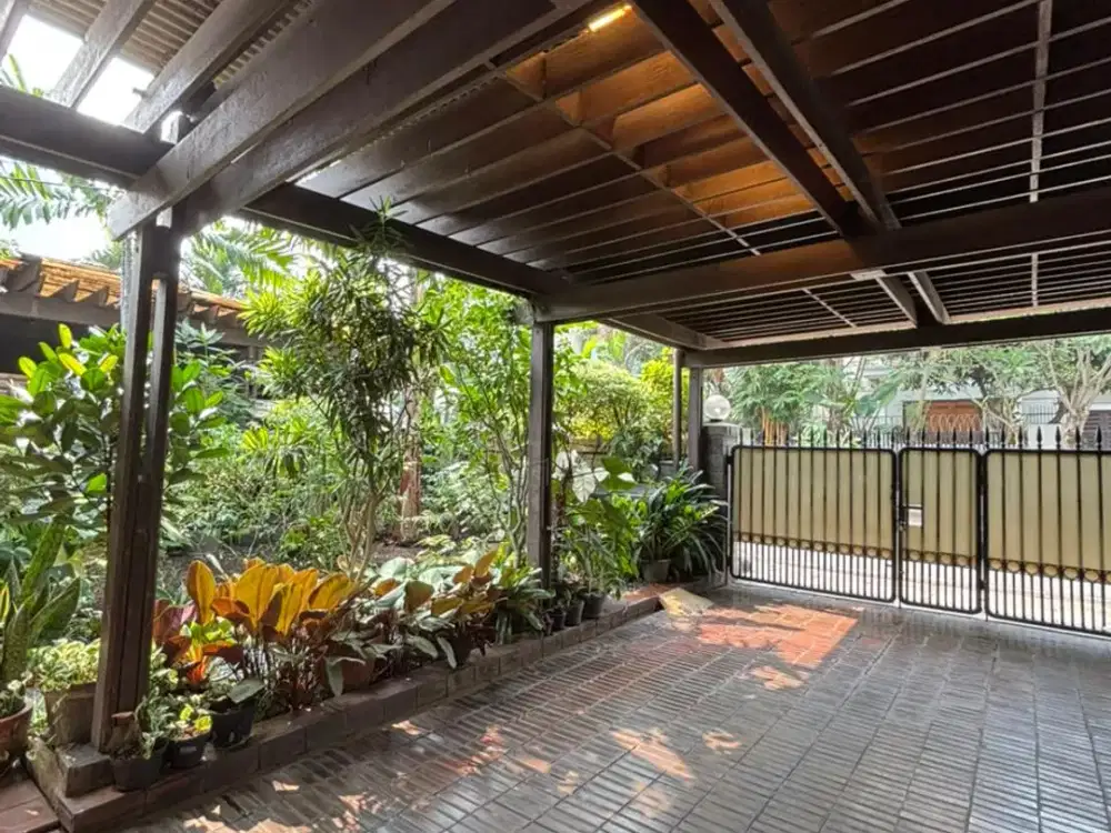 Rumah Dijual Hitung Tanah di Menteng Jakarta Pusat – Lokasi Premium
