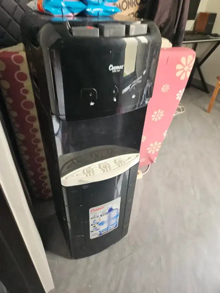 Dispenser galon bawah cosmos