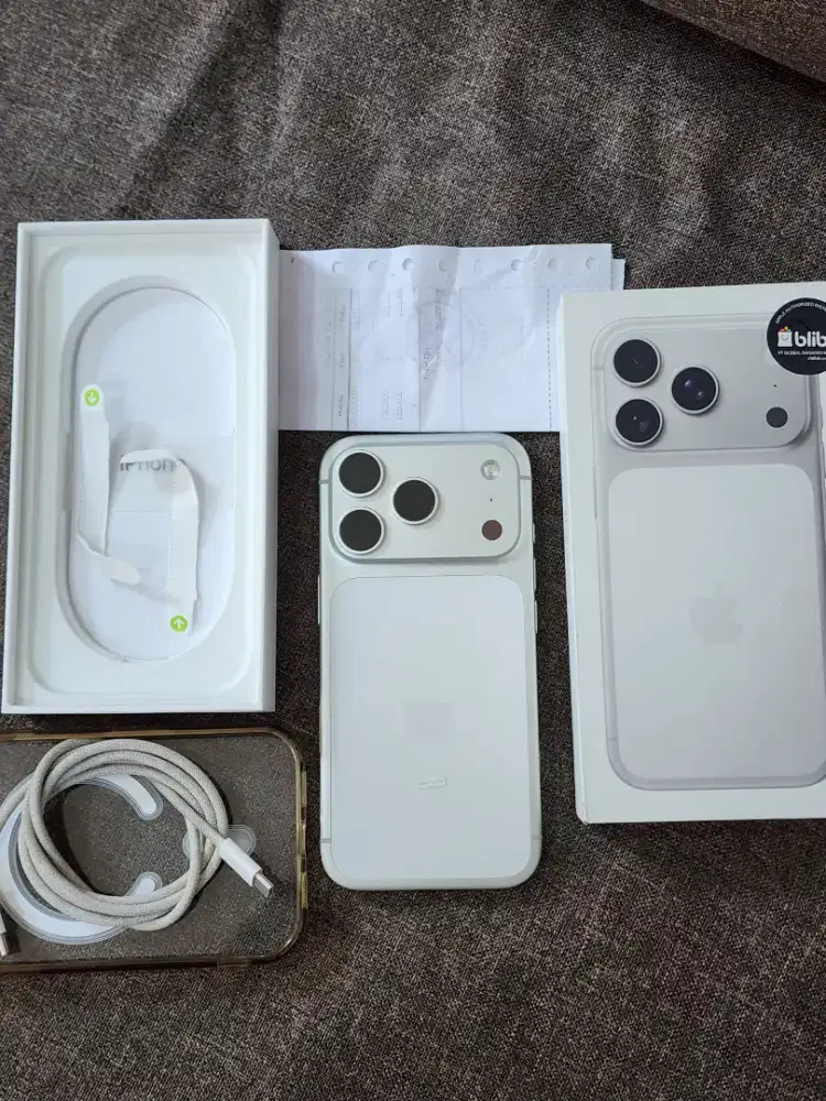Iphone 17 PRO 256 GB Fullset Resmi
