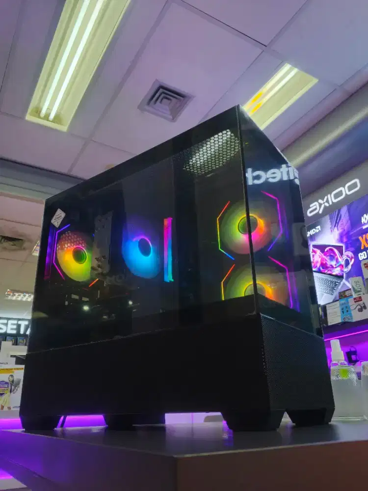 PC RAKITAN RYZEN 7 5700X RAM 16 RTX 5060 SSD 512
