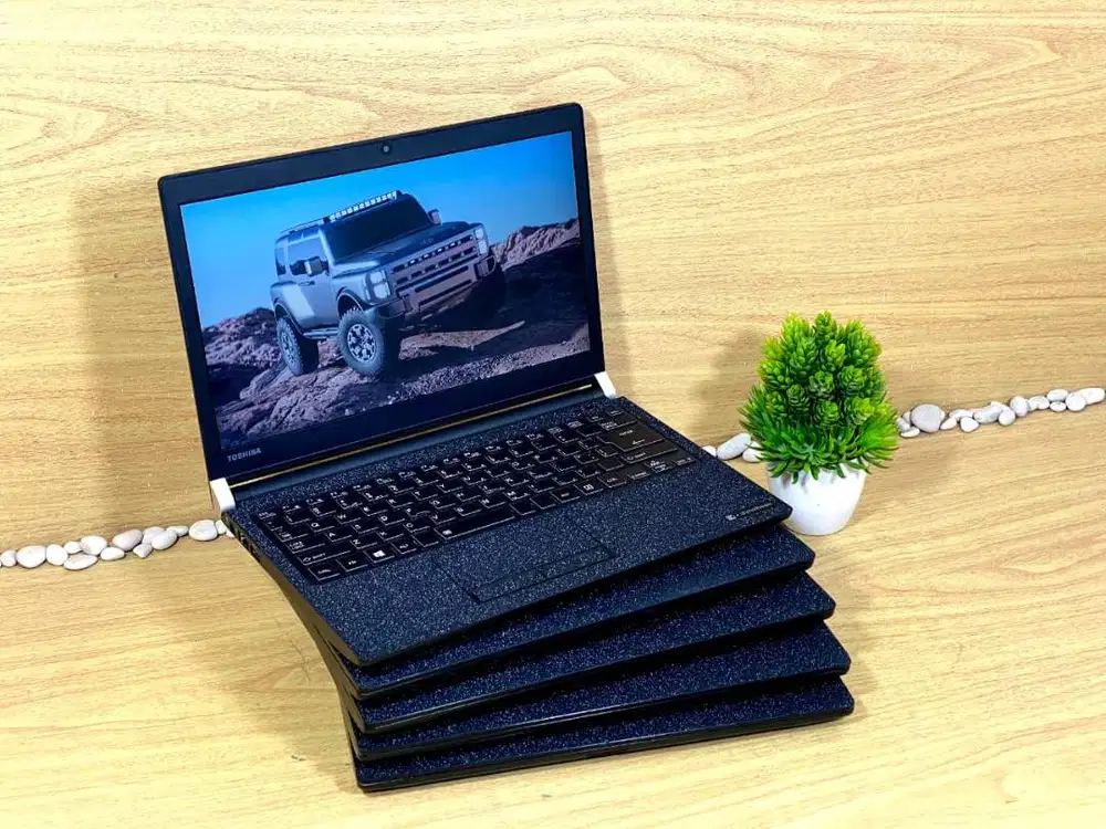 Best Seller Toshiba Dynabook R73 Core i5 SSD 256 GB Anti Lemot