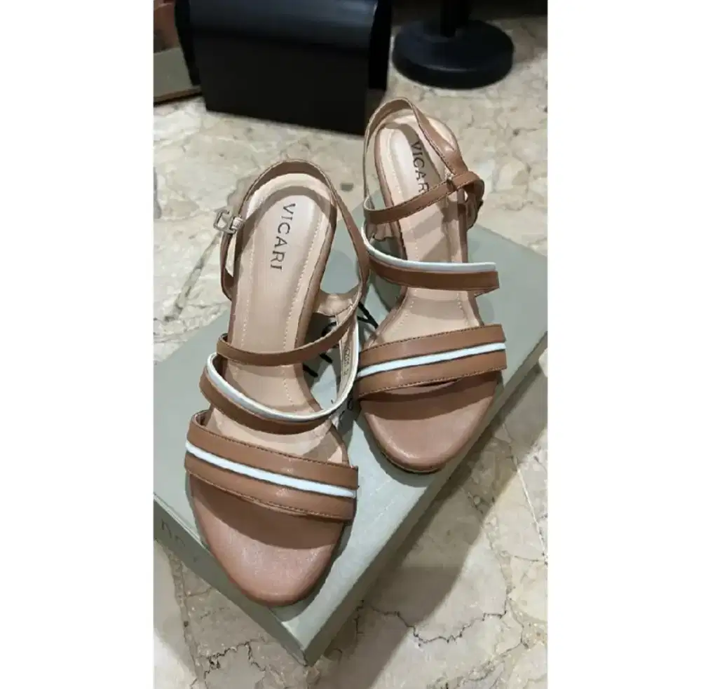 Free Gratis Sandal Heels Vicari