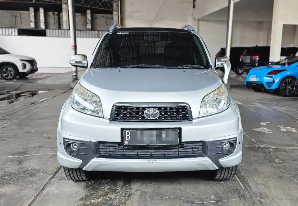 Toyota Rush TRD Sportivo AT Matic 2013 Silver Good Condition Pajak Pjg