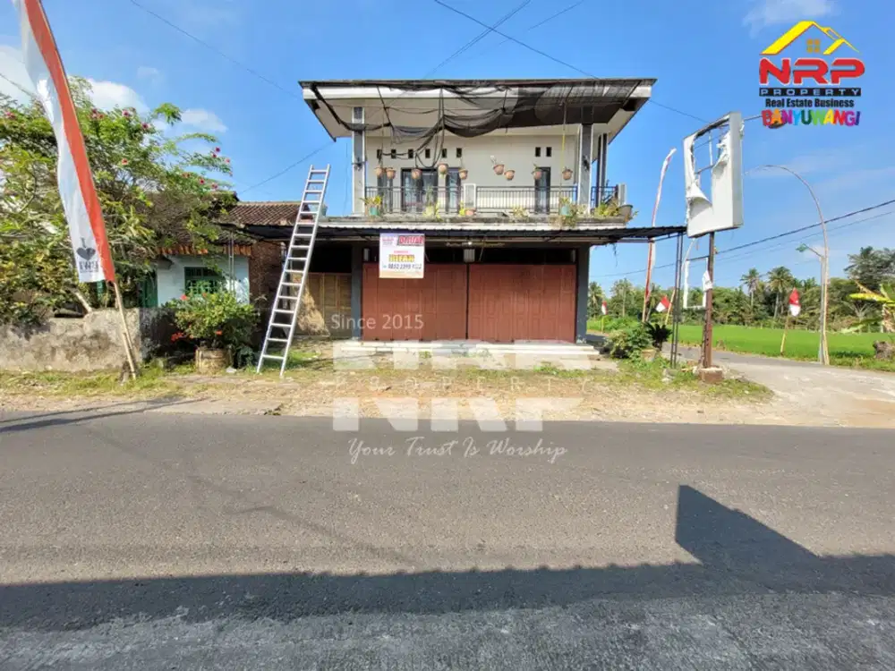 Dijual Rumah + Ruang Usaha Hook 2 Lantai di Kaligondo, Genteng - Banyuwangi