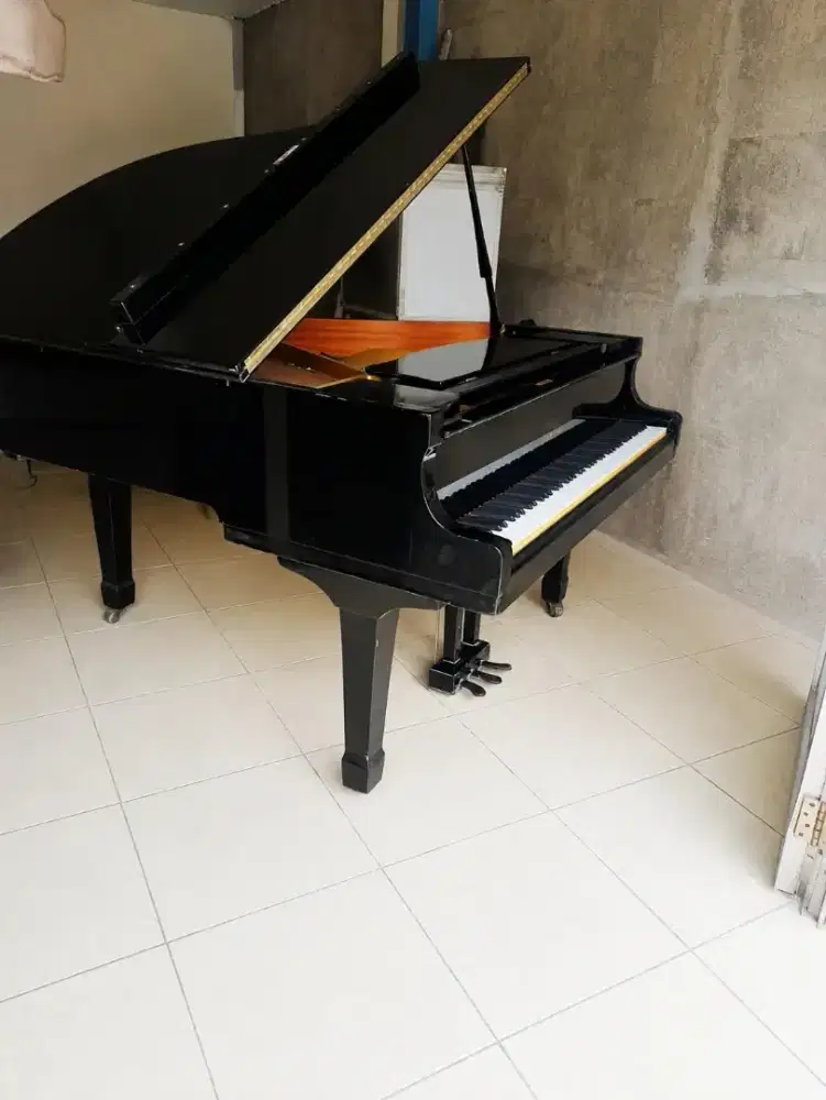 Dijual Piano Yamaha Baby Grand Nippon Gakki