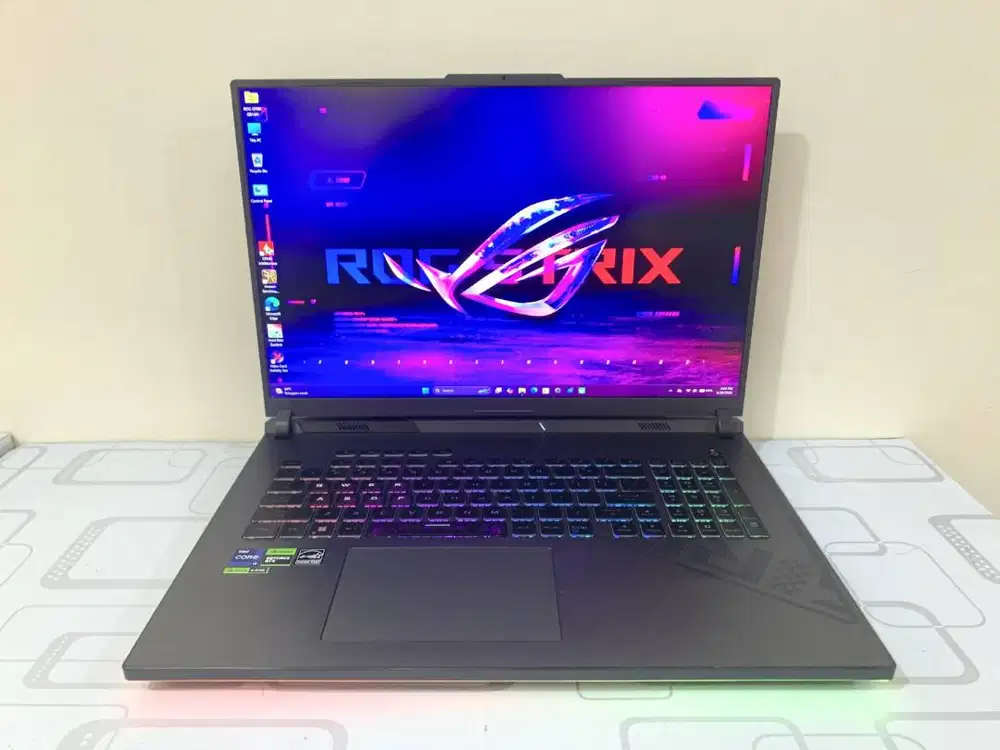 ASUS ROG STRIX G814JV Core i9-13980HX RAM 16GB SSD 1TB RTX4060 8GB GAM