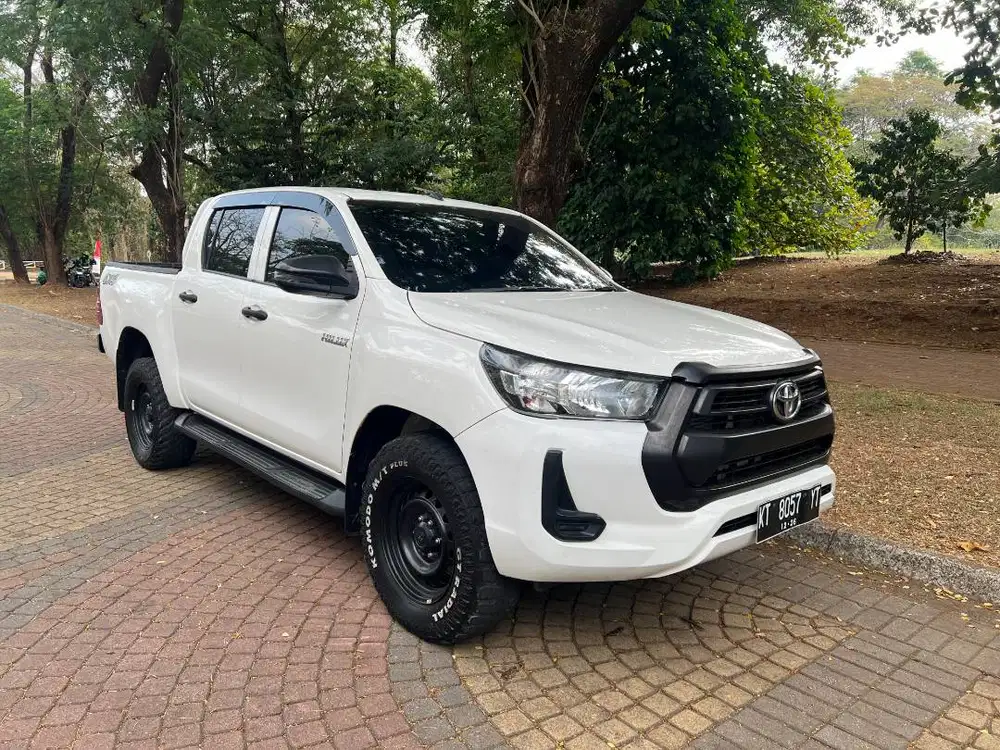 Toyota Hilux double cabin 4x4 tahun 2021