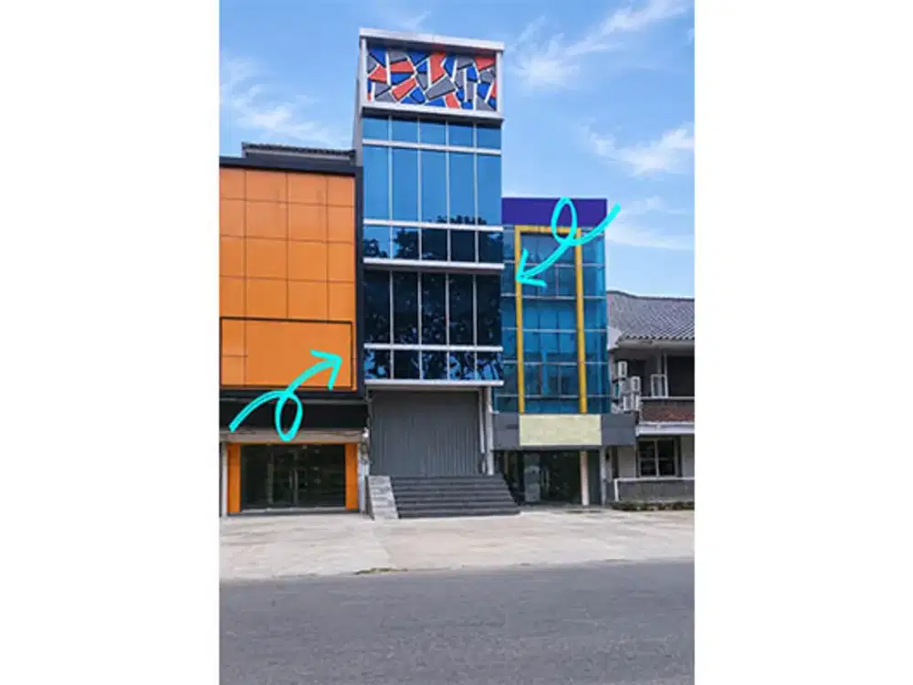 Ruko Boulevard Raya, Kelapa Gading Luas 4,5x17m2