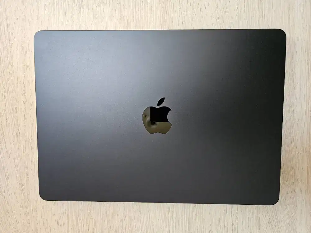 Macbook Air M4 13 16/256 GB