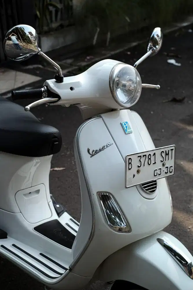 JUAL MURAH VESPA LX 150cc 3v PUTIH