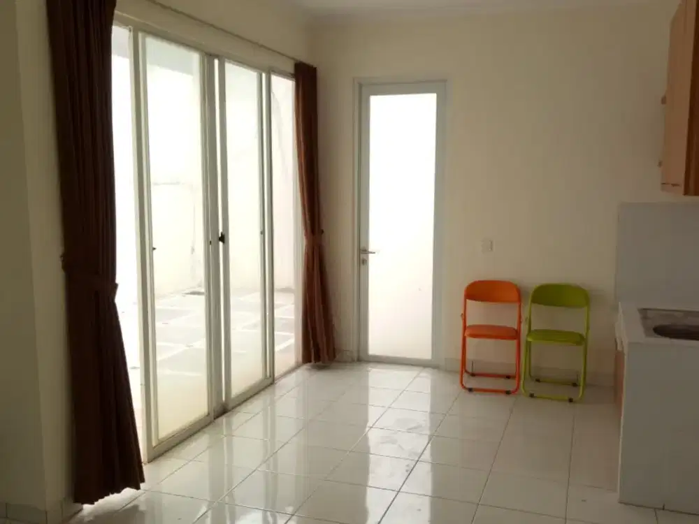 Rumah Semi Furnished Hadap Selatan - Eastern Cosmo The Icon BSD Baru Deket Aeon Mall