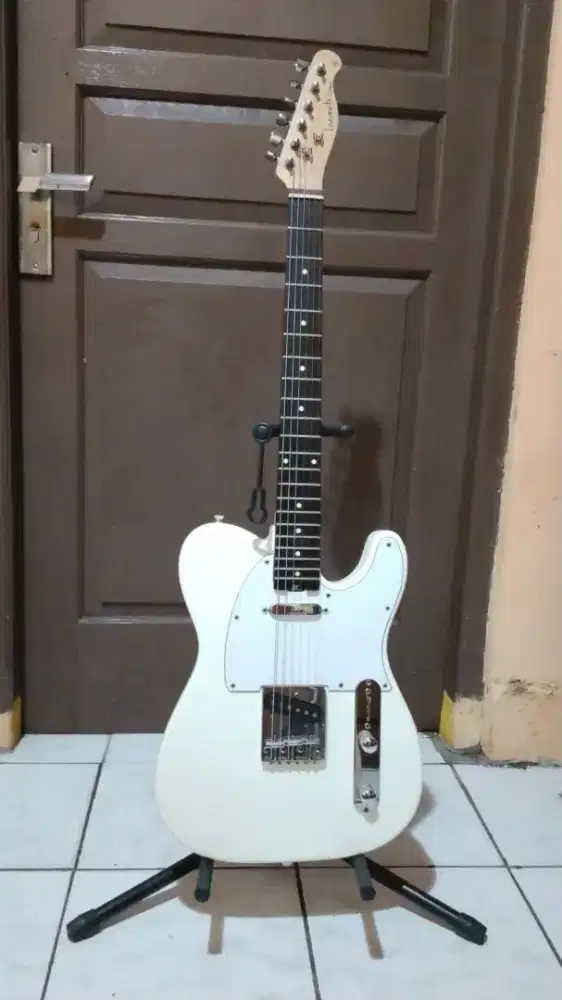 FENNA TELECASTER WHITE