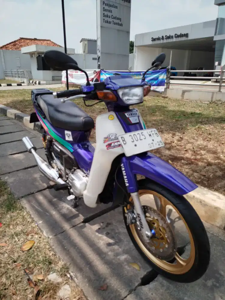 Yamaha F1ZR 1996