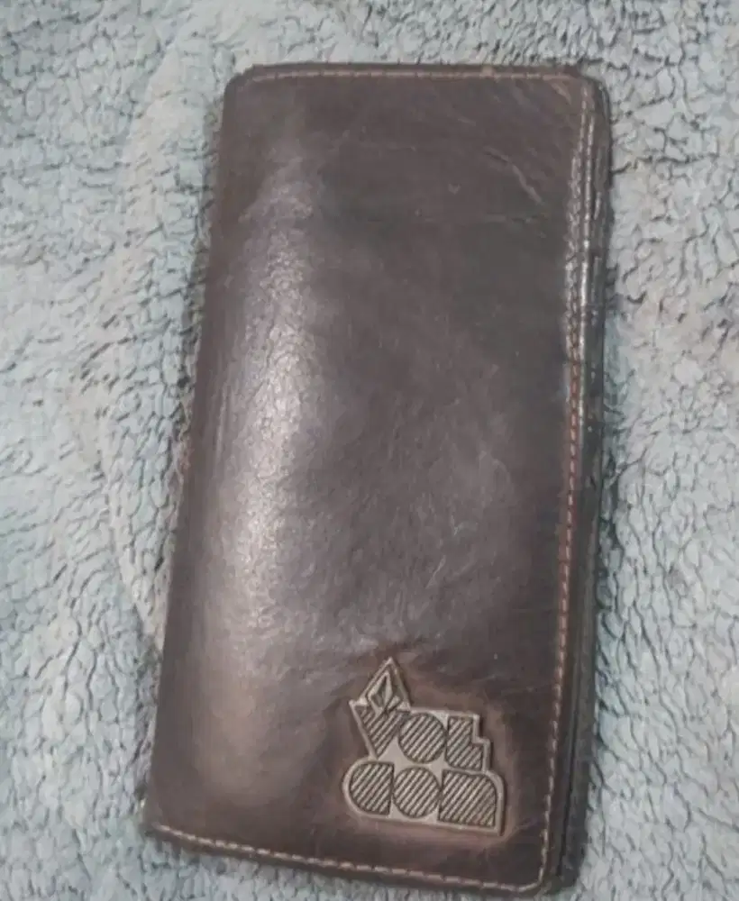 Dompet Volcom Original Full Kulit,masih sangat bagus