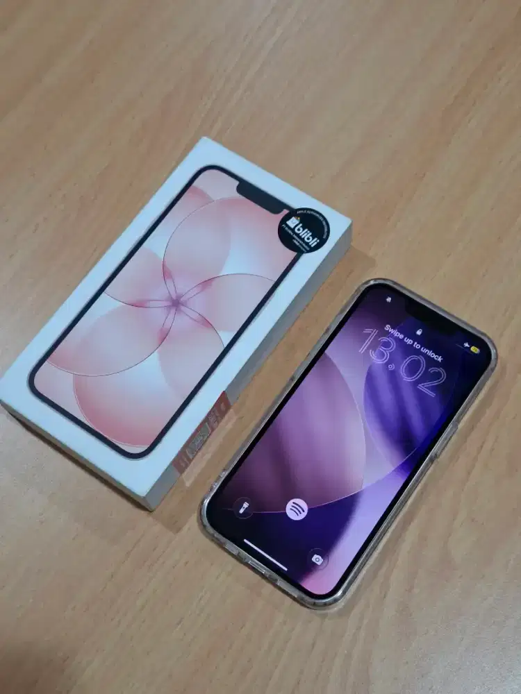 Iphone 17e 256 gb ibox like new soft pink