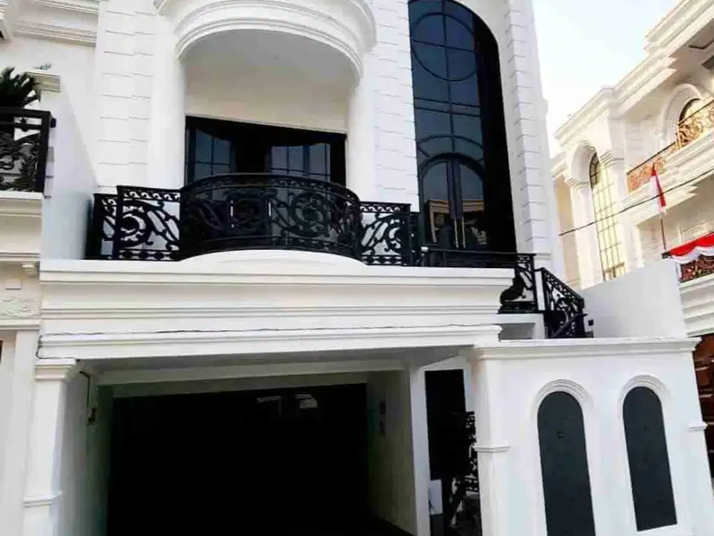 Rumah Dijual Siap Huni Dalam Cluster Ala Townhouse One gate system Bebas Banjir di Jagakarsa