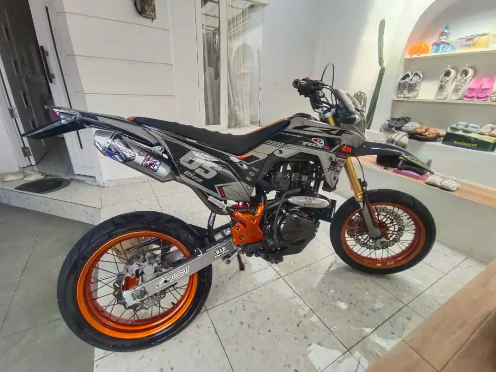 Honda CRF 150 Supermoto