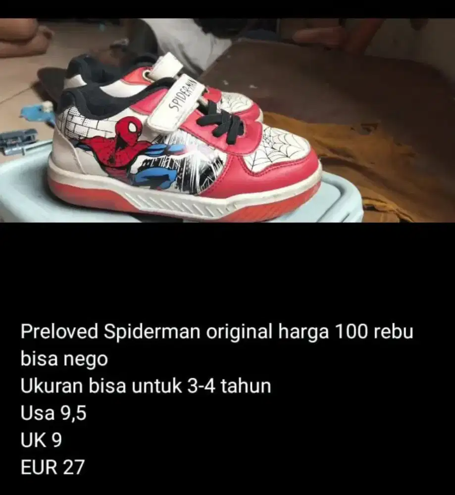 Sepatu Spiderman