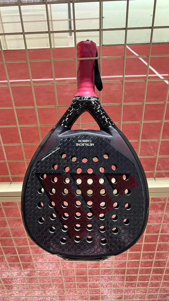 Raket Padel metalbone carbon Adidas
