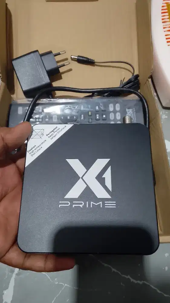 Stb android ram 2 / 8 android 9 baru