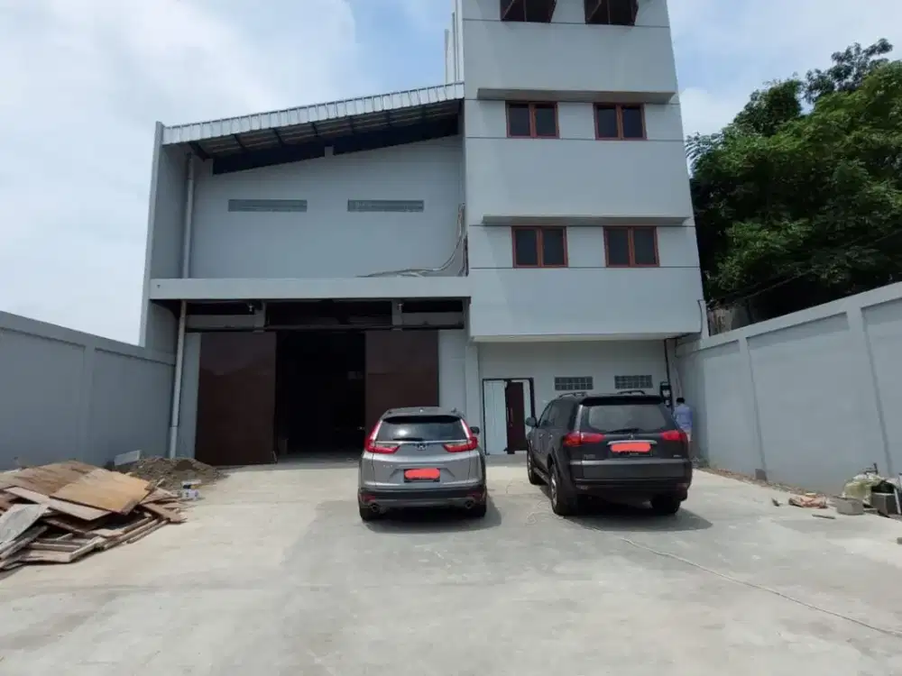 Disewakan Kapuk Kamal Raya Tempat untuk Industri Ringan/Gudang dan Ruko Kondisi Baru!! Kosong Siap Pakai.
